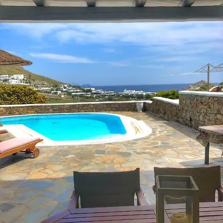 Happy Villas Mykonos カラファティス