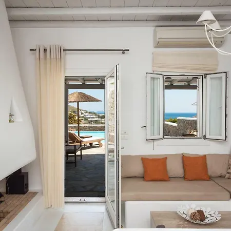Happy Villas Mykonos カラファティス